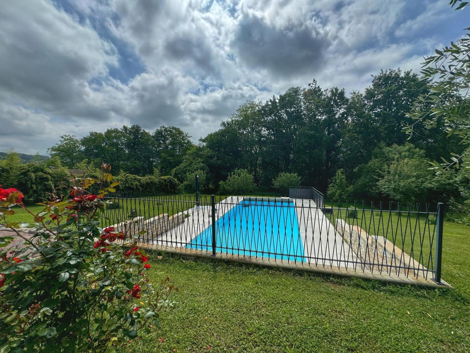 Maison Avec Piscine Caro  Exterior photo